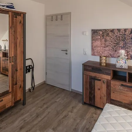 펜션 Stunning In With 3 Bedrooms And Wifi